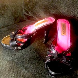 6 for $20 Steve Madden Vintage 90s Luckii Shoes 6